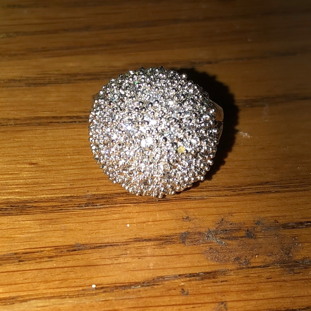 Dazzling sparkler right here